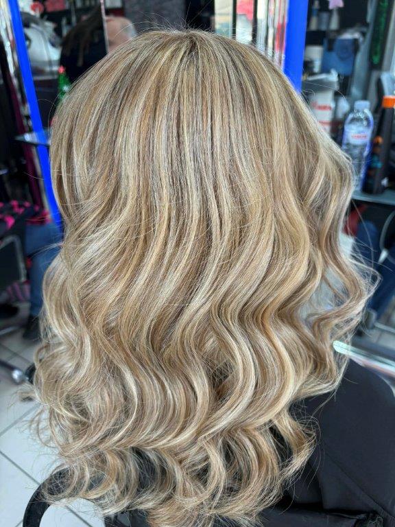 MAIRA COIFFURE-ΠΕΡΙΣΤΕΡΙ